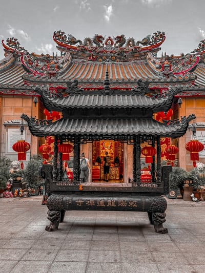 chinatown vibrant street food history